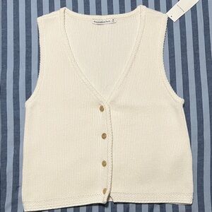 Abercrombie & Fitch Knitted Vest